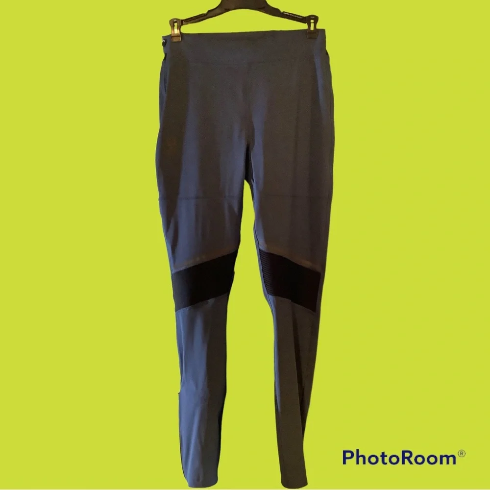 On Running Men Long Tights Functional and comfortable running tights all weather